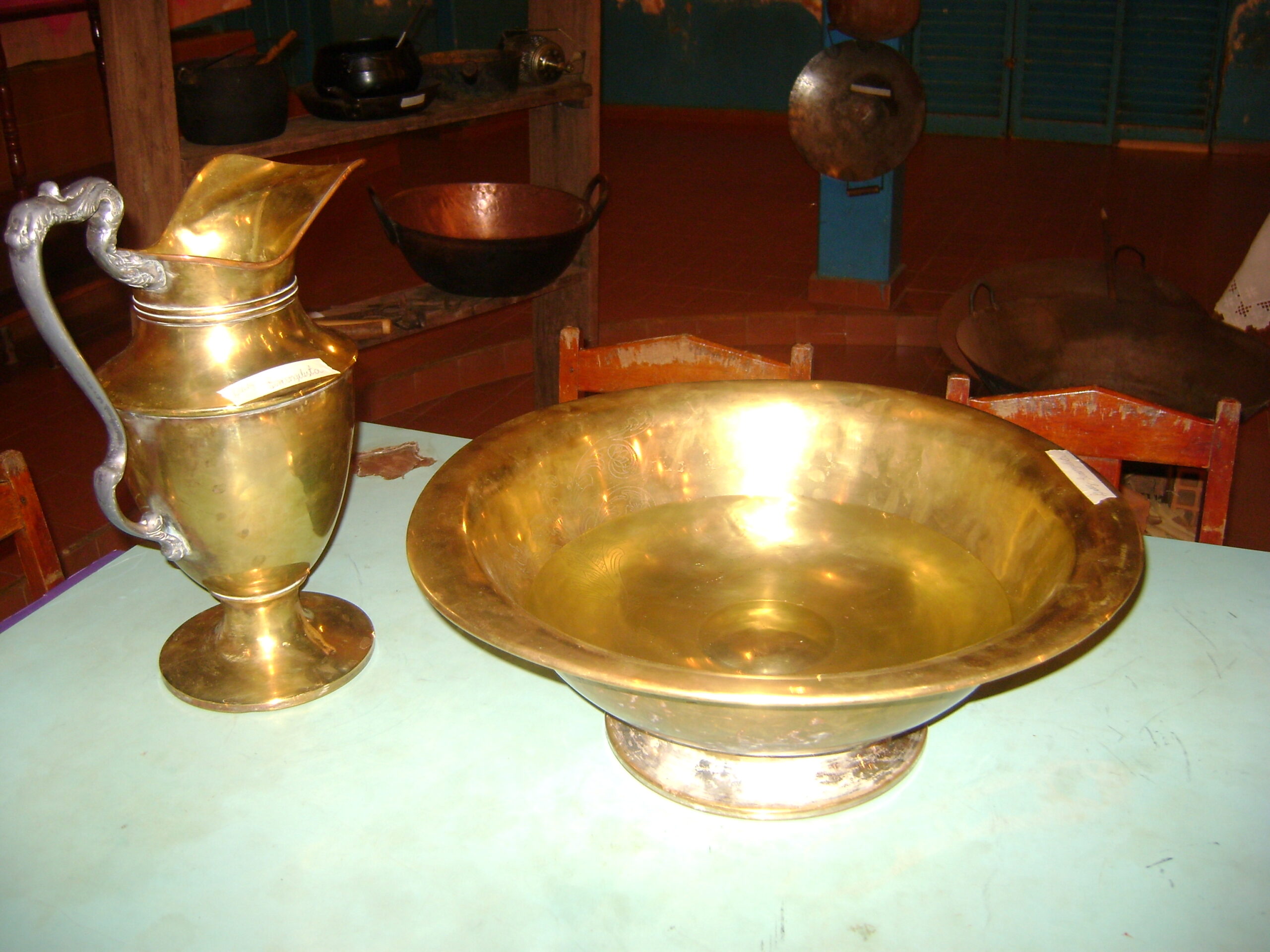 Objetos do Museu Temporário –  Col. Est. João Bernardes de Assunção – Davinópolis