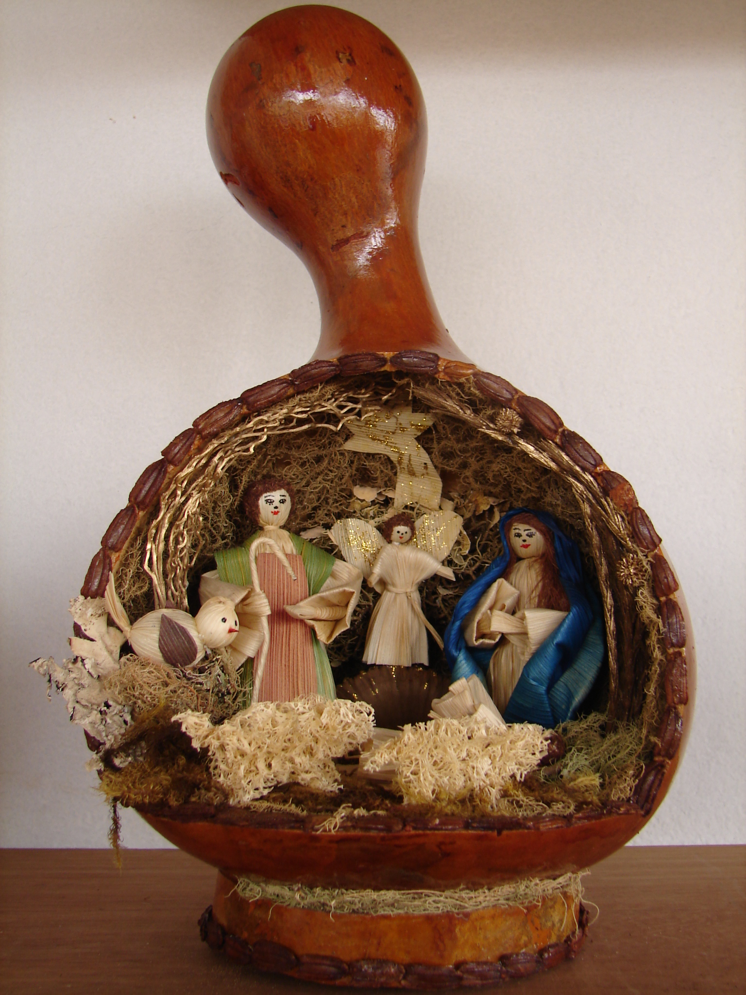Patos de Minas (MG) – Associação de artesanato – Presépio
