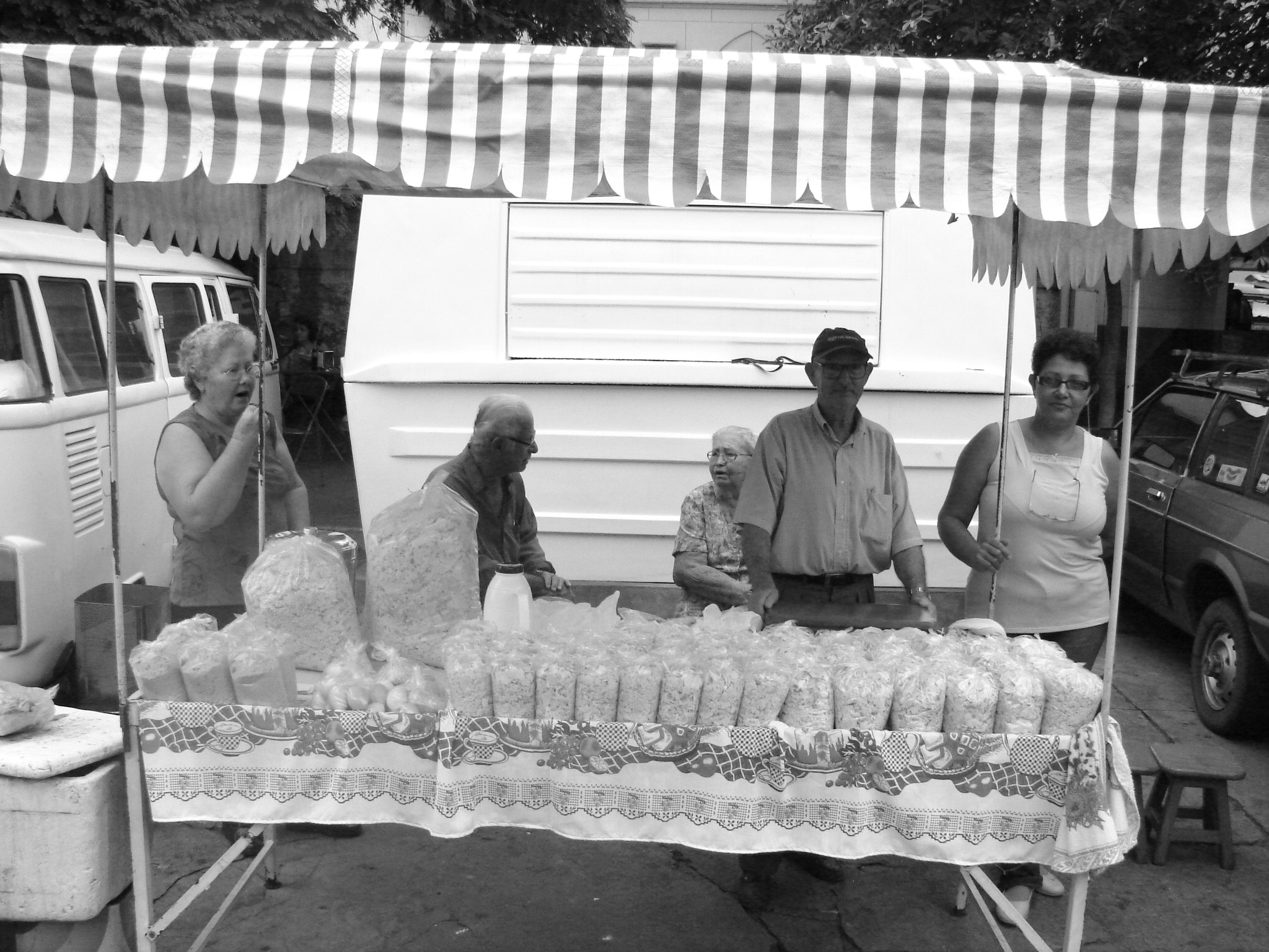 Frutal – Feira de Domingo – Banca de feira
